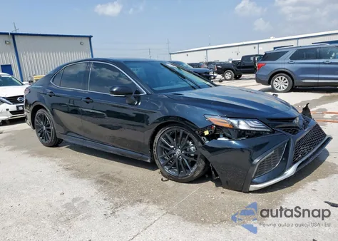 2022 Toyota Camry Xse z USA, uszkodzony, nr VIN 4T1K61AK9NU718994